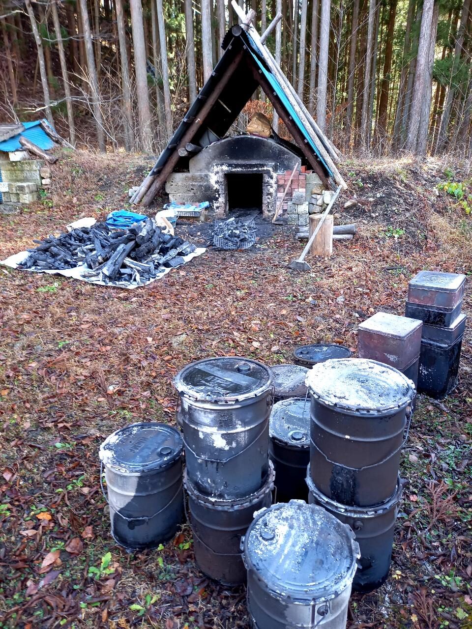 独鈷沢わさび園さんの花炭（炭アート） 栃木県日光市三依地区観光サイト ひぃふぅみより